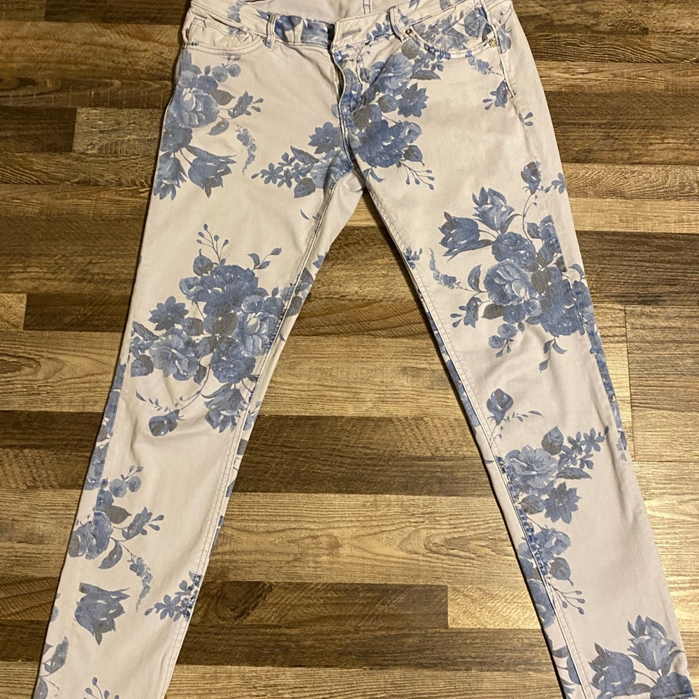 Vigoss Blue Floral Women's Skinny Jeans